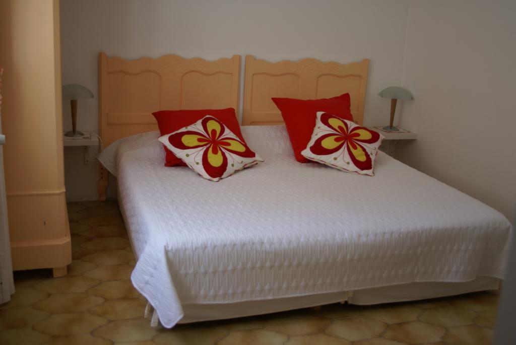 Air Du Temps Bed and Breakfast Ceyreste Habitación foto